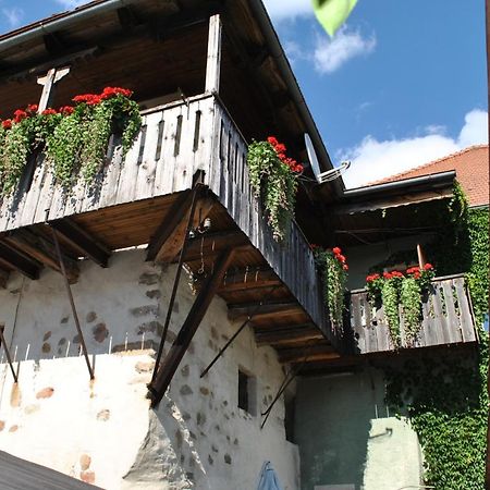 Hotel-Pension Schwarzer Adler 纳堡 外观 照片